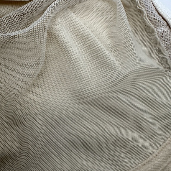 Olga Bra 30591 42D Nude Wireless Mesh-Lined Lace Cup Support Comfort - Picture 9 of 12